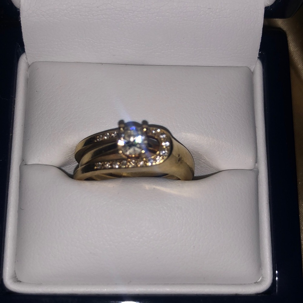Beautiful 24k Gold Diamond Ring